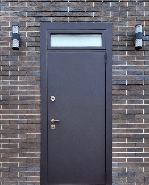 Двери с порошковым напылением